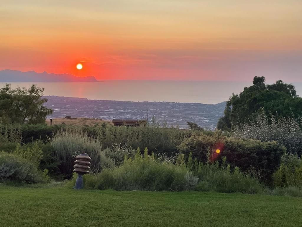 Villa Siciliana Con Piscina E Vista Panoramica Sul Mare Borgetto Exterior foto